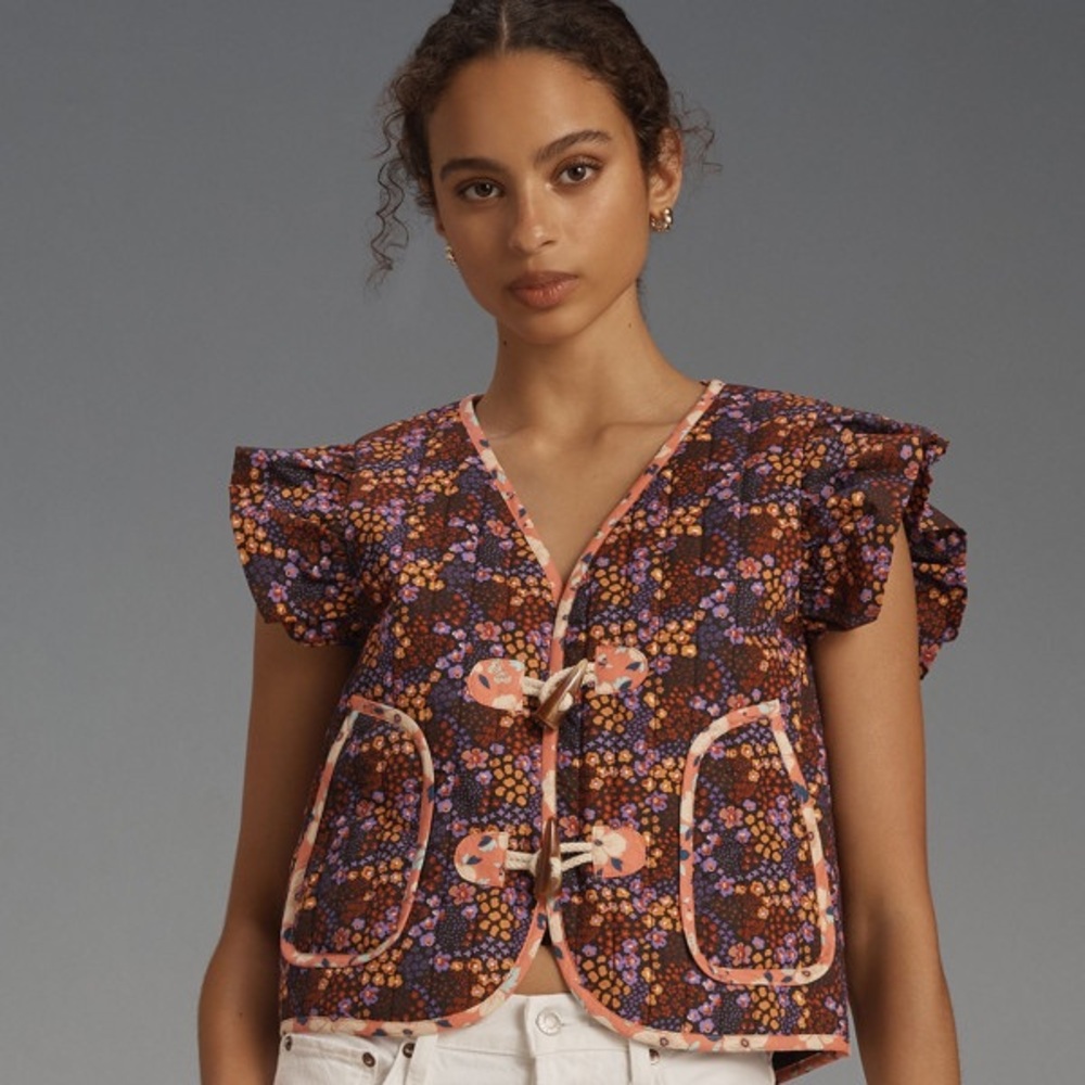 New Dolan Printed Ruffled Toggle Vest XS